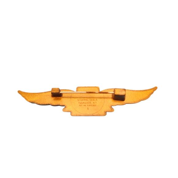 Vintage Western Airlines Junior Pilot Wings Plastic Pin Collectible Souvenir - Picture 3 of 5